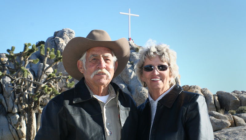 Mojave Cross, Henry & Wanda Sandoz